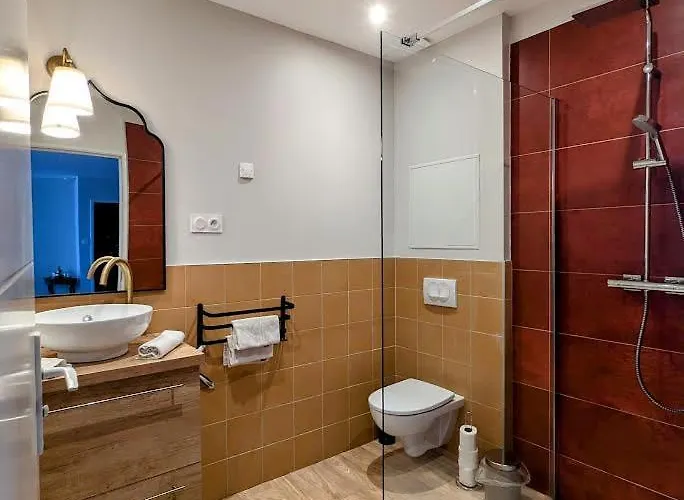 Le Riad, Sauna & Jacuzzi شقة